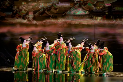 文藝創(chuàng)作的六重辯證關(guān)系 深入學(xué)習(xí)座談會(huì)精神的實(shí)踐指南